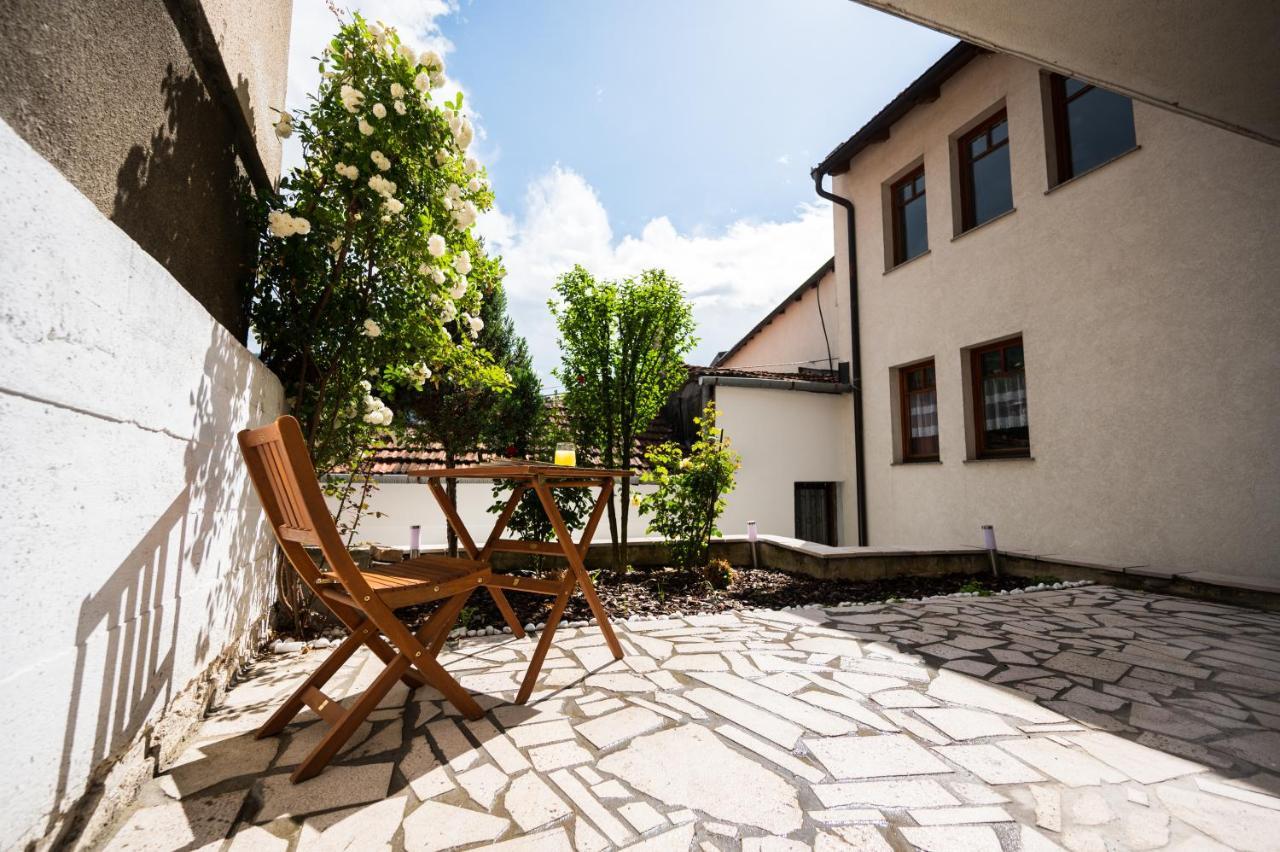 Duplex Apartment For Up To 12 People- Old Town Сараево Екстериор снимка
