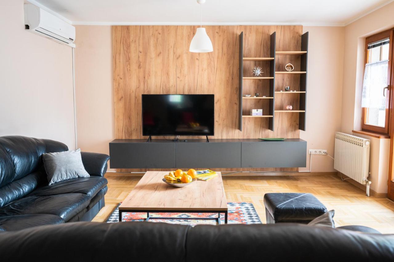 Duplex Apartment For Up To 12 People- Old Town Сараево Екстериор снимка